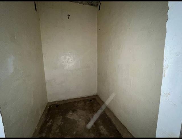 496M² BUSINESS FOR SALE IN BOKSBURG CENTRAL
